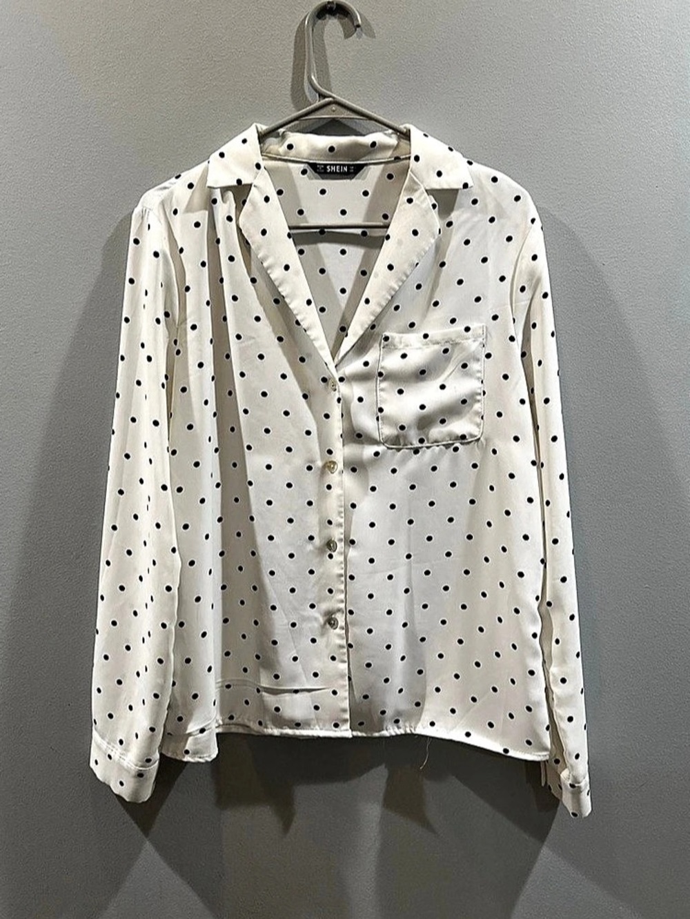 SHEIN Polka Dot Button Down Blouse in White & Black Size Large